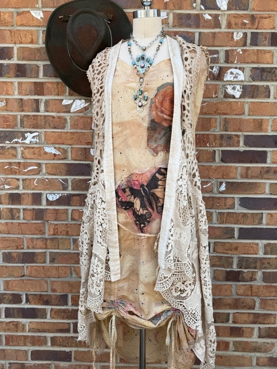 A Rare Bird Jackets & Blazers - NEW A Rare Bird Magdalena Crocheted Duster